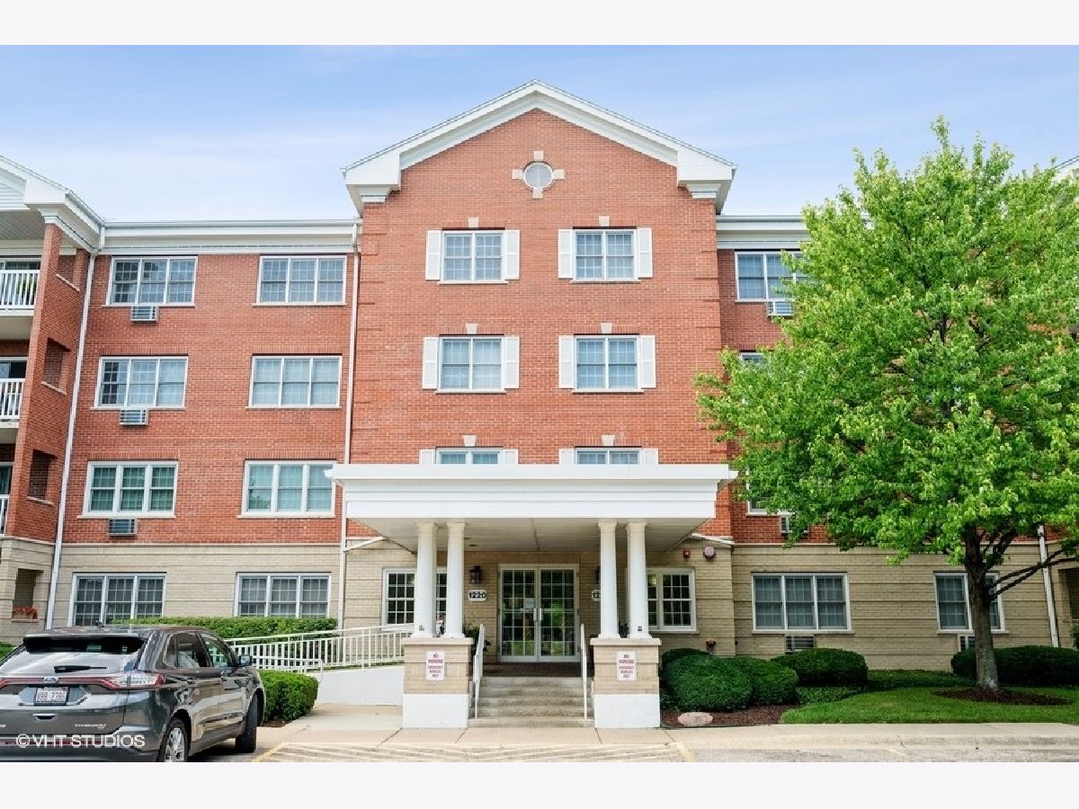 Condos & Townhomes Sold Depot Square Glenview Illinois, 1220 Depot