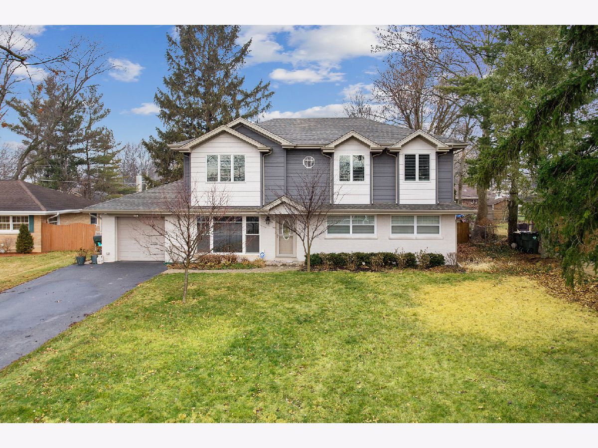 Homes Sold Spring Acres Burr Ridge Illinois, 16W348 95th