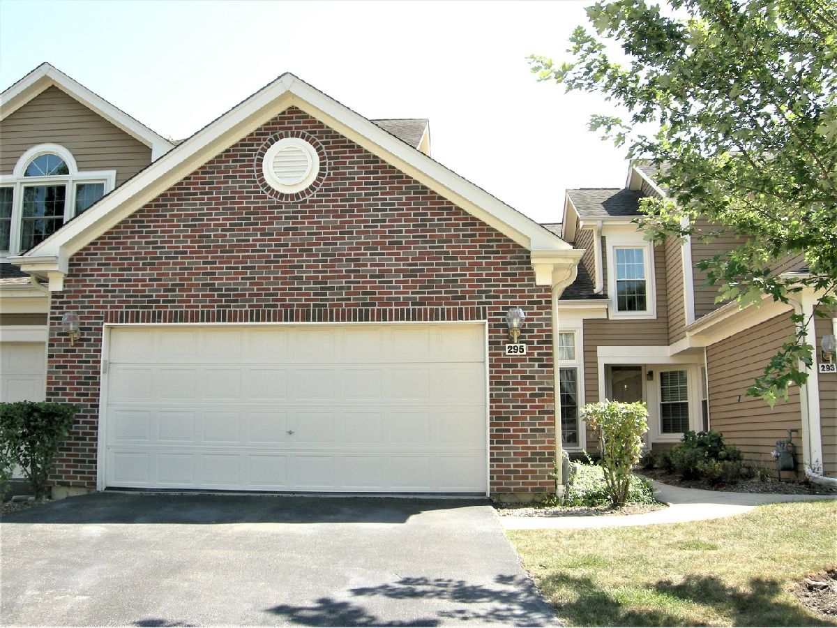 Townhomes & Homes Rented Haverford Schaumburg Illinois, 295 Stonefield
