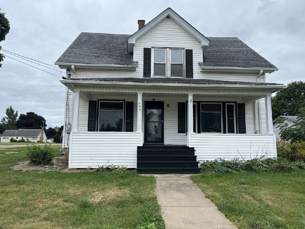  Sold Warren Illinois, 409 Burnett