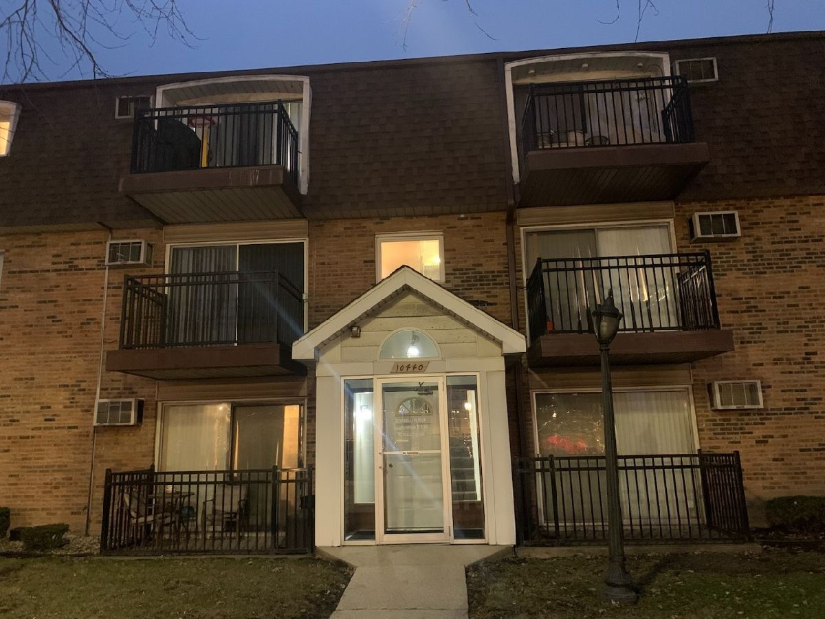 Condominiums Sold Briargate Chicago Ridge Illinois, 10440 Ridgeland