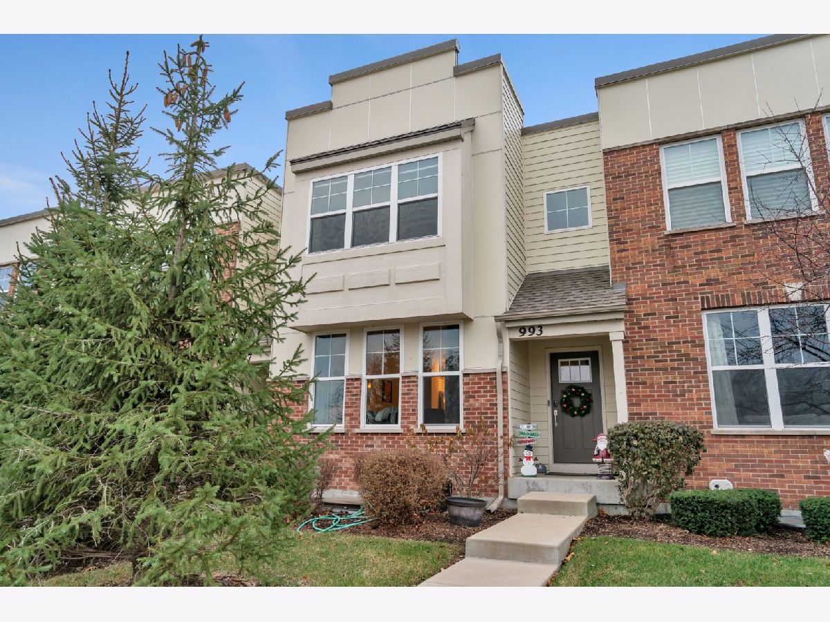 Townhomes Sold Union Square Aurora Illinois, 993 Times Square