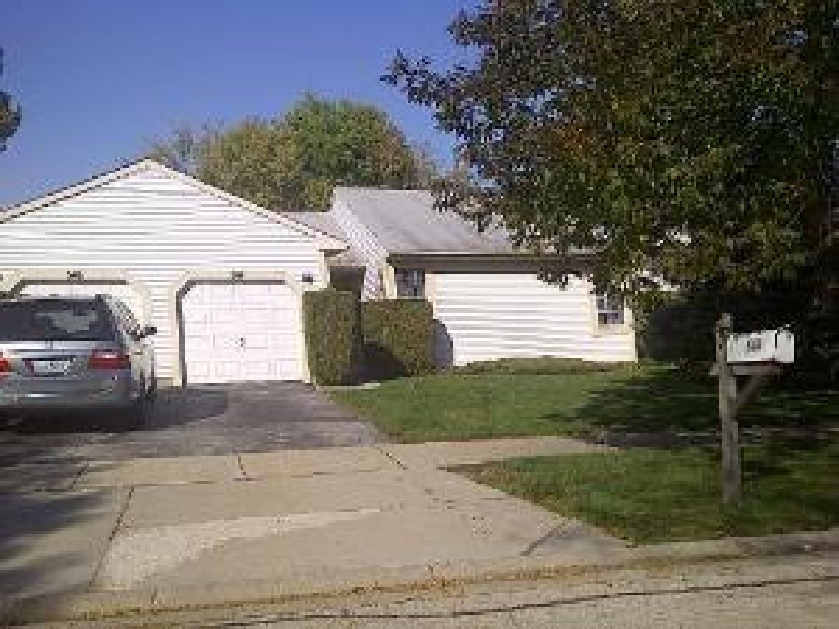 Townhomes Rented Serendipity Buffalo Grove Illinois, 546 Lyon