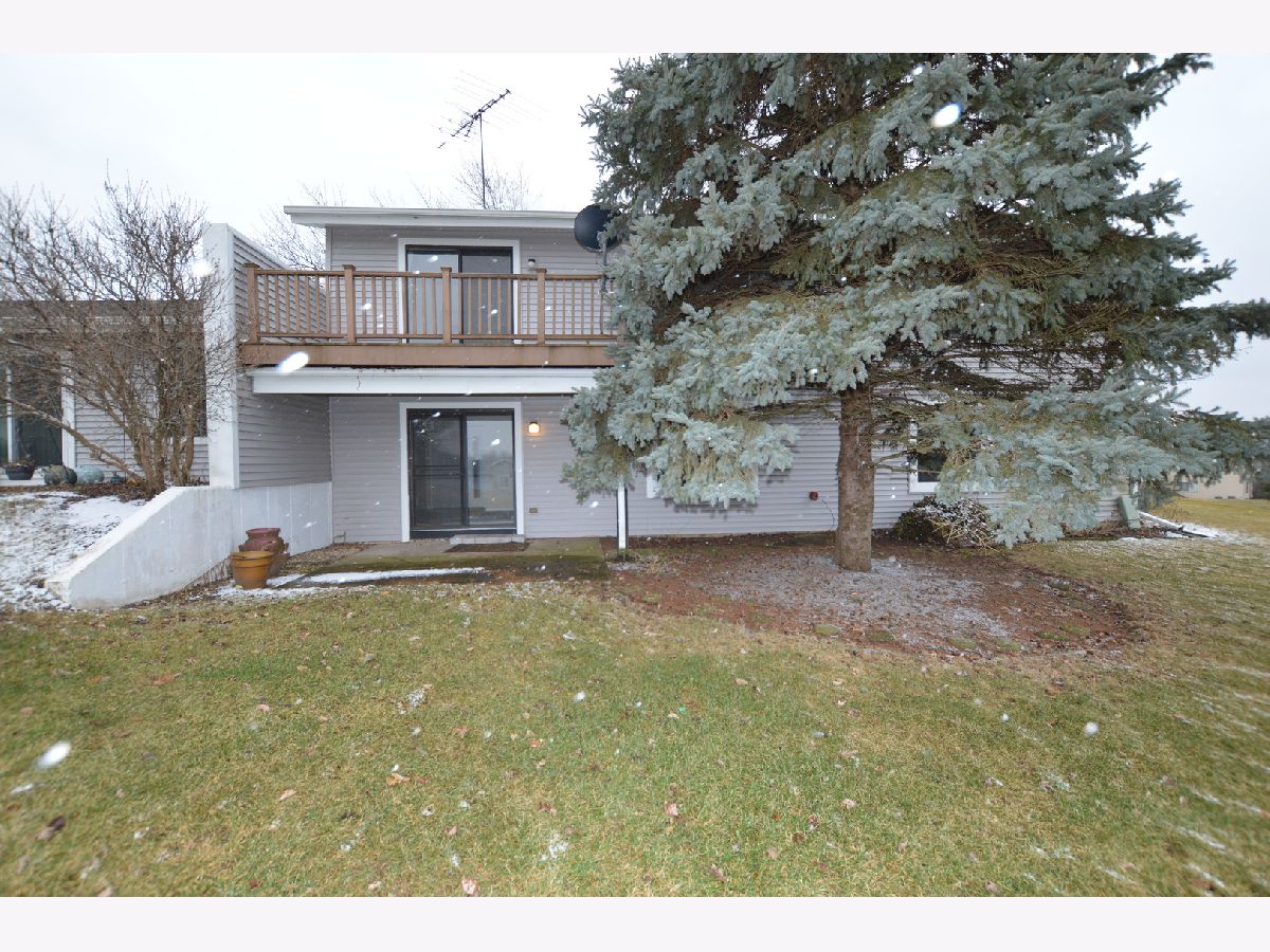 Waters Edge Mchenry IL, Condos & Townhomes & Homes For Sale & For Rent