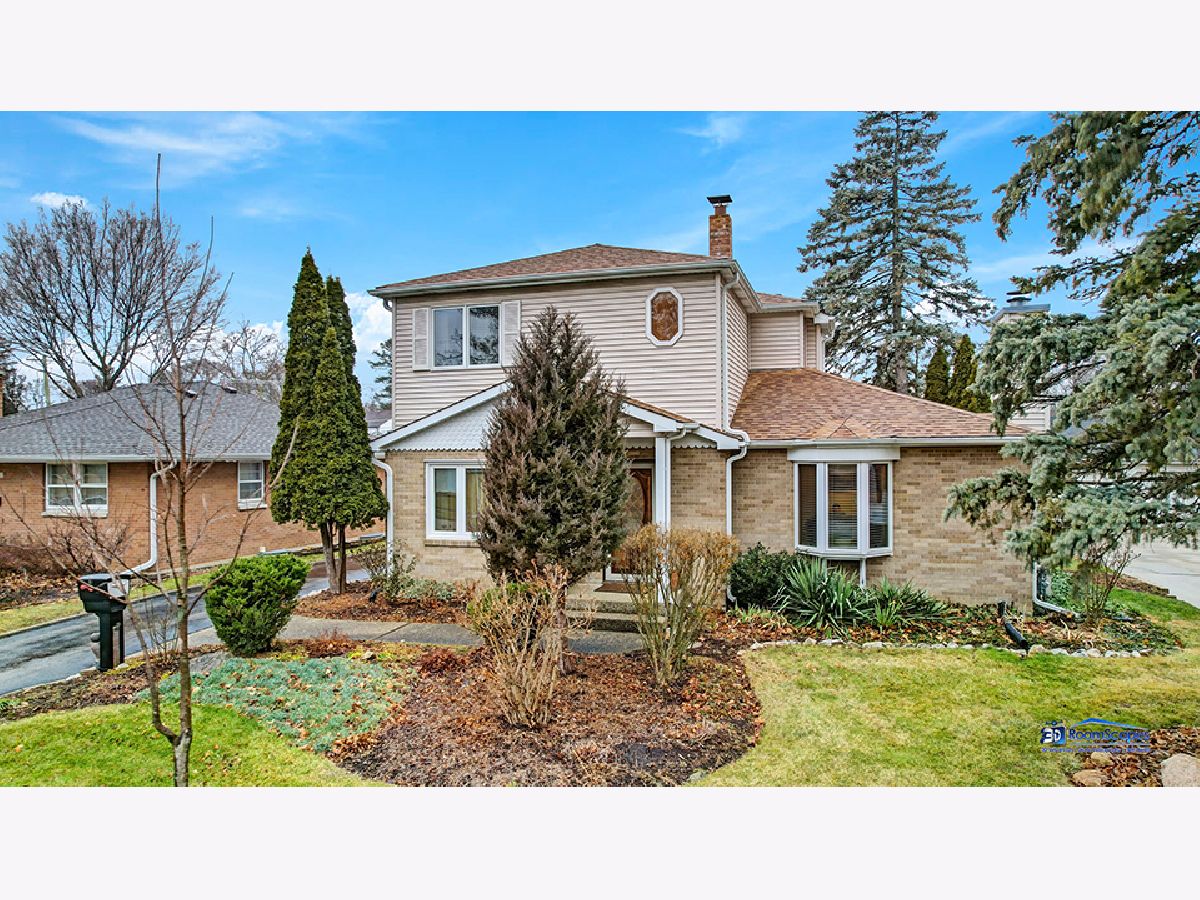 Homes Sold Highlands Libertyville Illinois, 417 Garfield