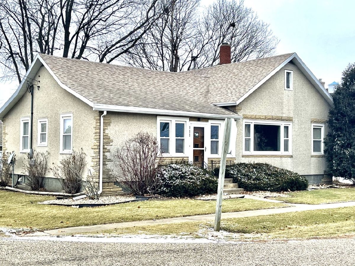  Sold Cherry Illinois, 111 Taylor