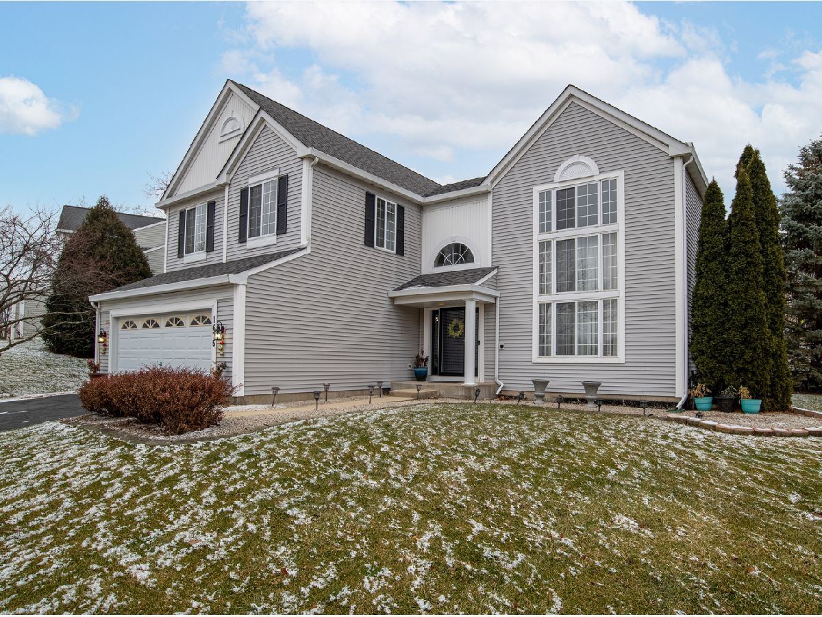 Homes Sold Falcon Ridge Algonquin Illinois, 1675 Preston