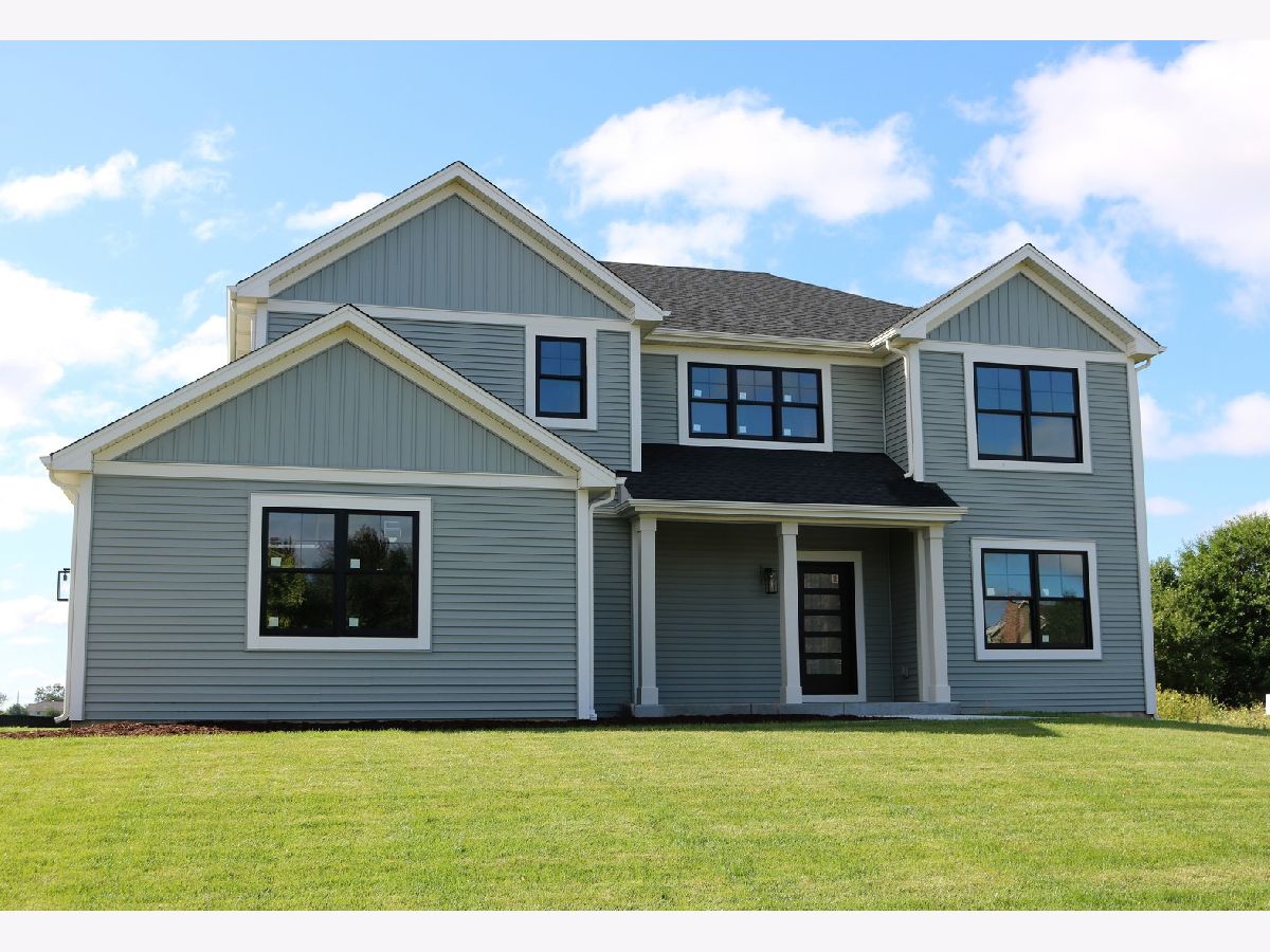 Homes Sold Terrace Lakes Algonquin Illinois, 3741 Wintergreen