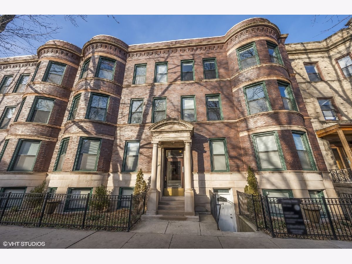 Homes & Condos & Townhomes Sold Bradley Place Chicago Illinois, 842 Bradley