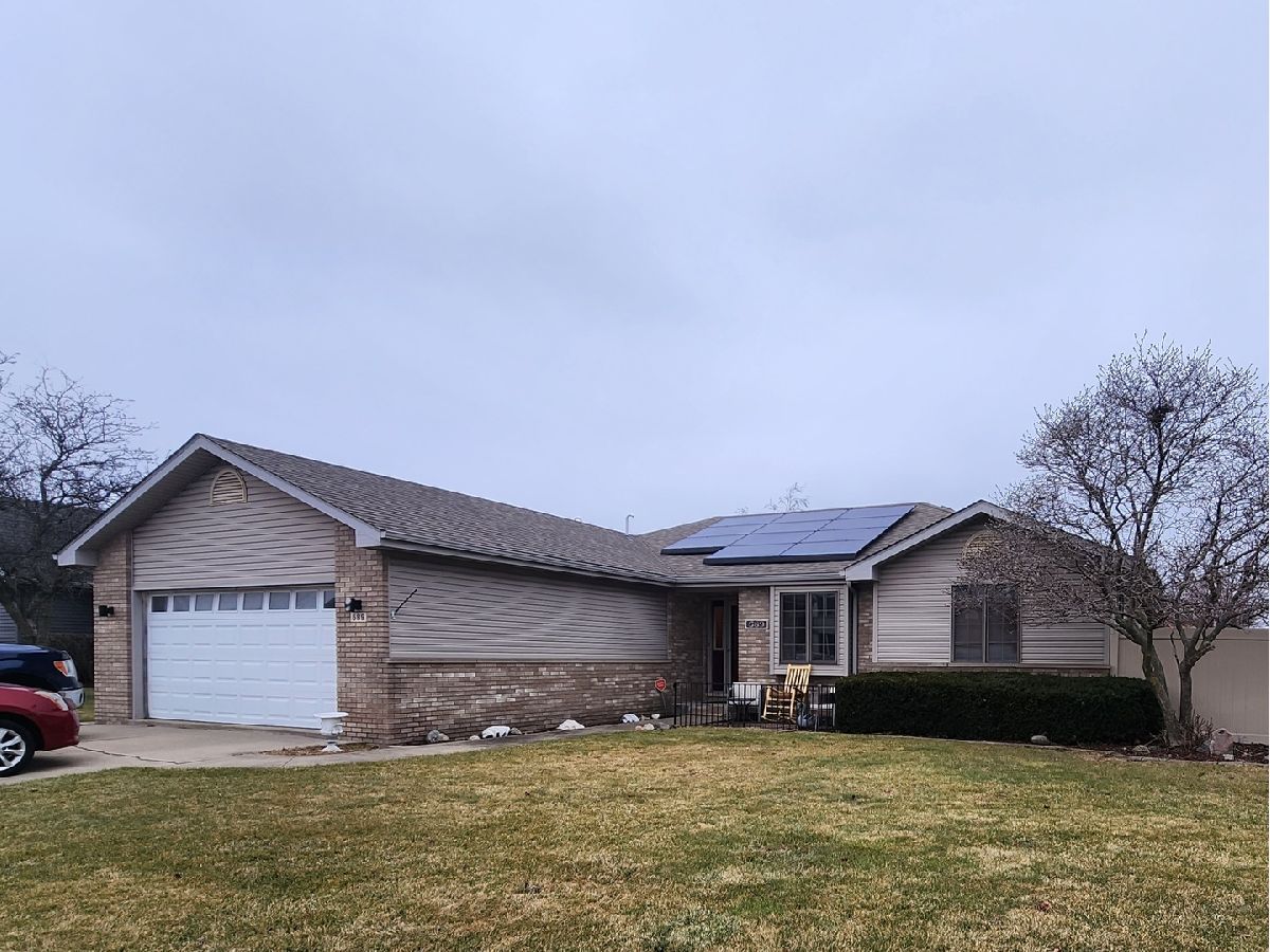 Homes & Townhomes Sold Wright Estates Manteno Illinois, 589 Poplar