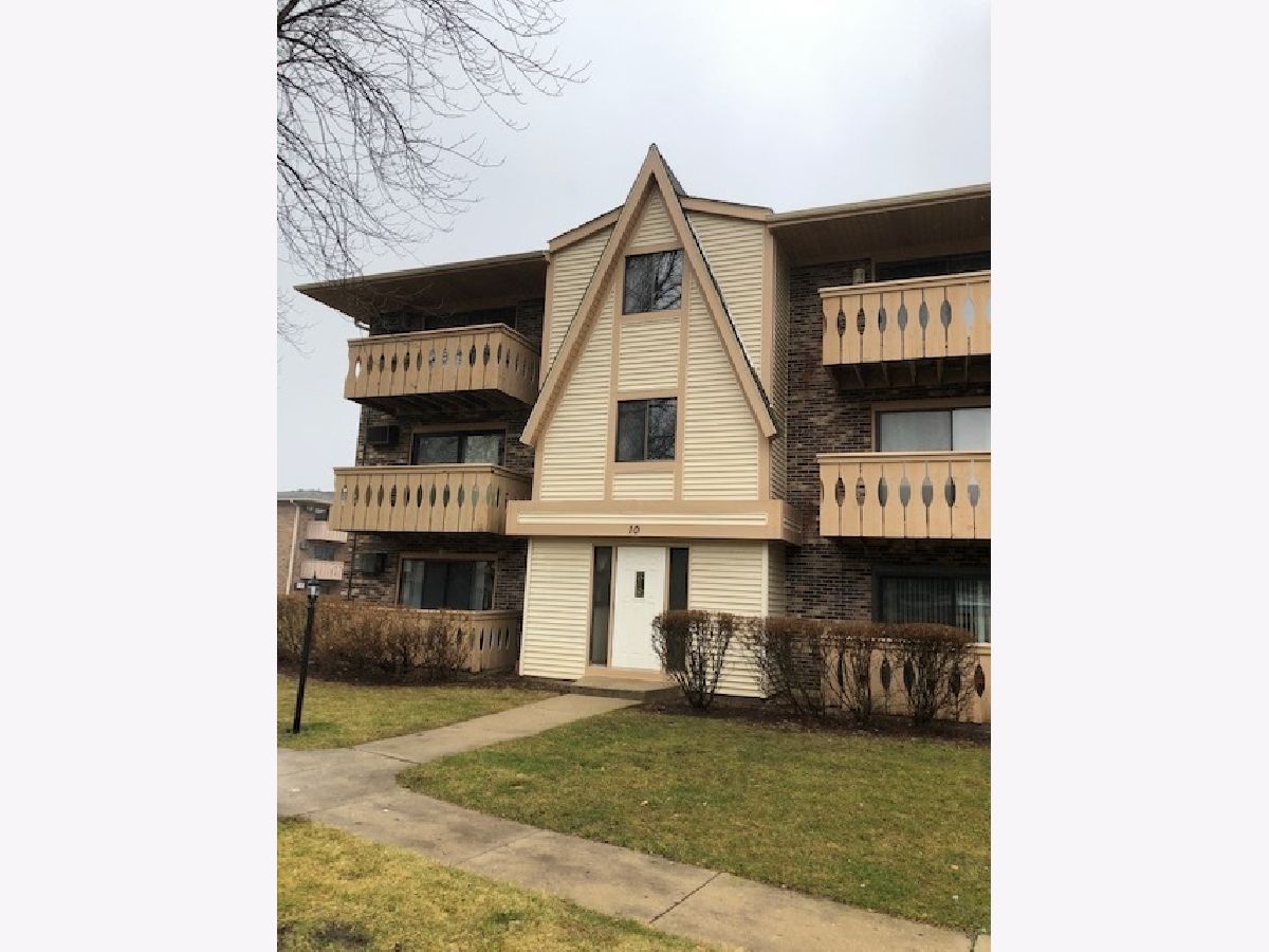 Condos & Townhomes Sold The Willows Vernon Hills Illinois, 10 Parkside