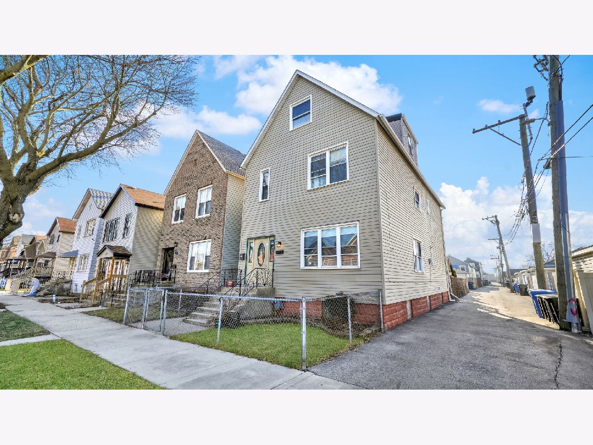 Homes & Condos & Townhomes Sold Canaryville Chicago Illinois, 545 45th