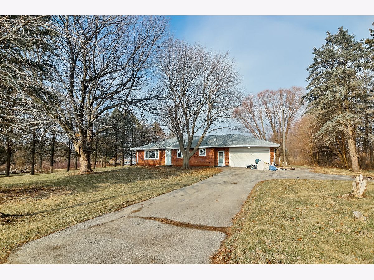  For Sale Monroe Center Illinois, 16616 Crill Road