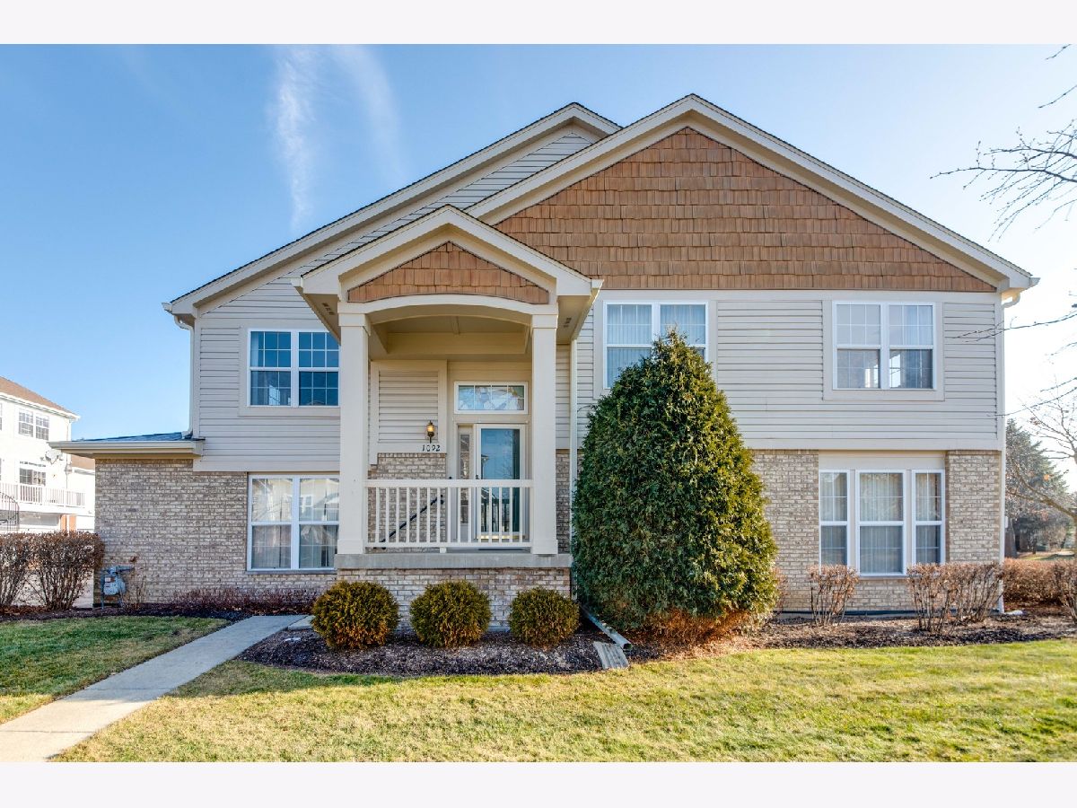 Townhomes Rented Georgetown Square Vernon Hills Illinois, 1092 Georgetown