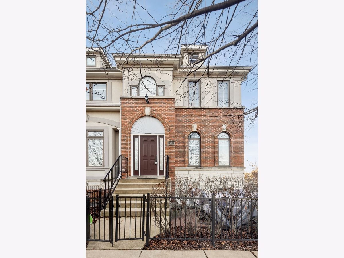 Townhomes Sold Astor Place Naperville Illinois, 1804 Alta Vista