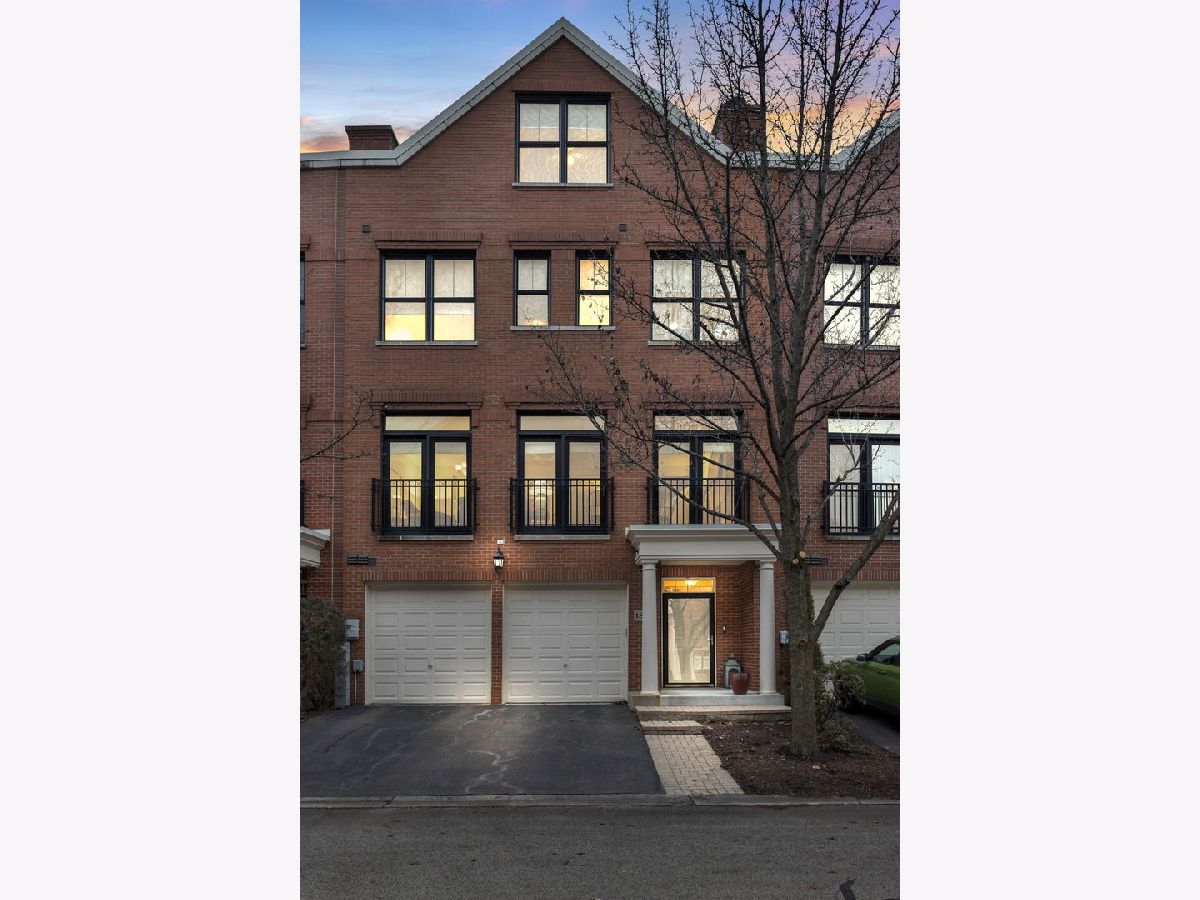 Townhomes Sold Tower Crossing Glenview Illinois, 1848 Admiral