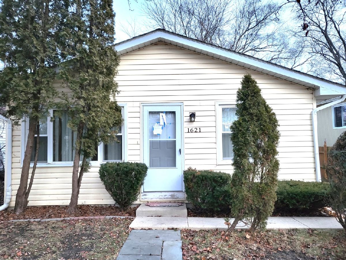 Homes Sold Greenview Addition Round Lake Beach Illinois, 1621 Turnbull