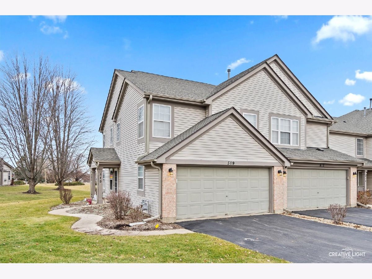 Townhomes Sold Townshomes Of Woodbridge Elgin Illinois, 519 Knoxbury
