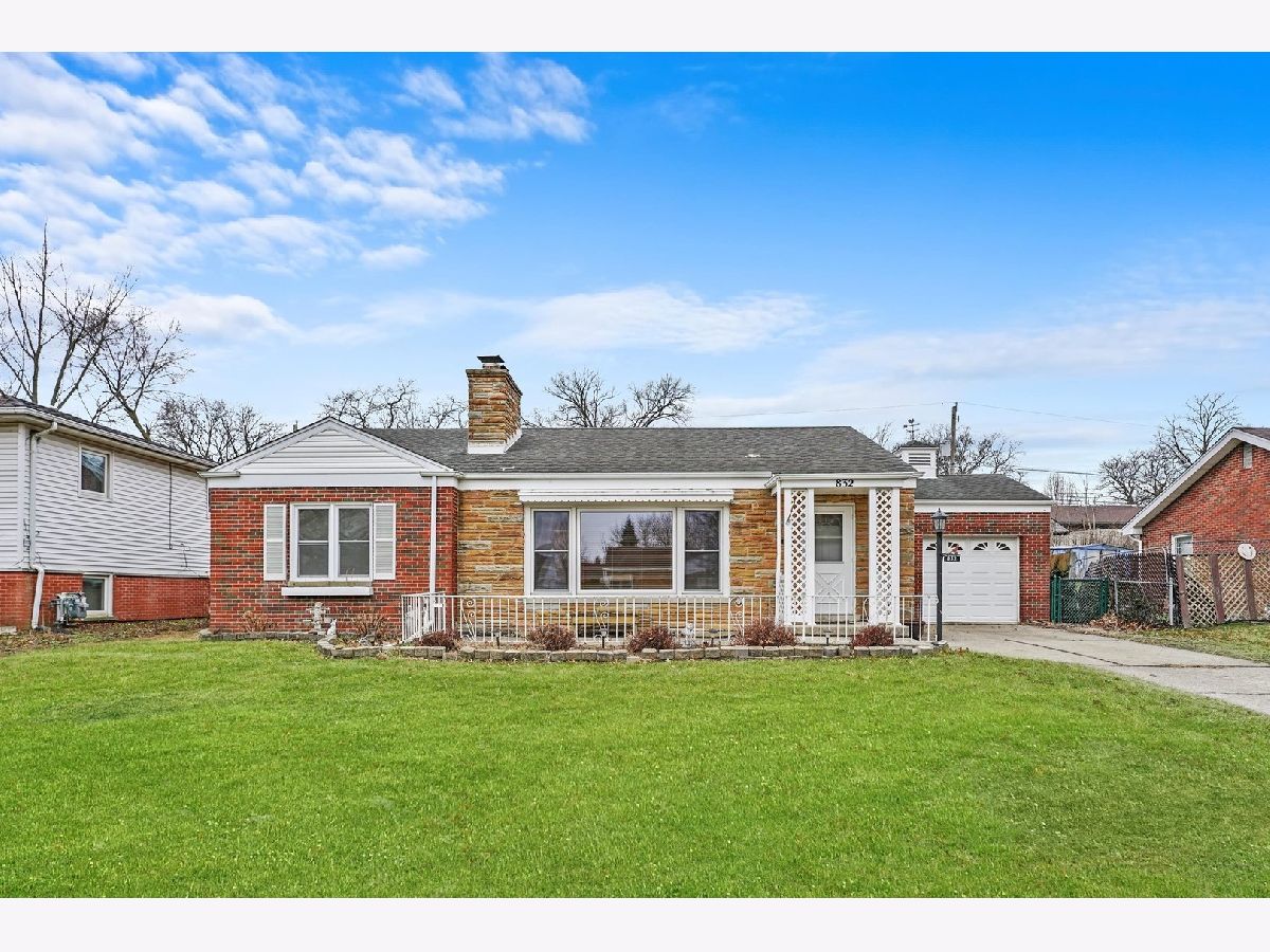 Homes Sold Mackler Highlands Chicago Heights Illinois, 832 Campbell