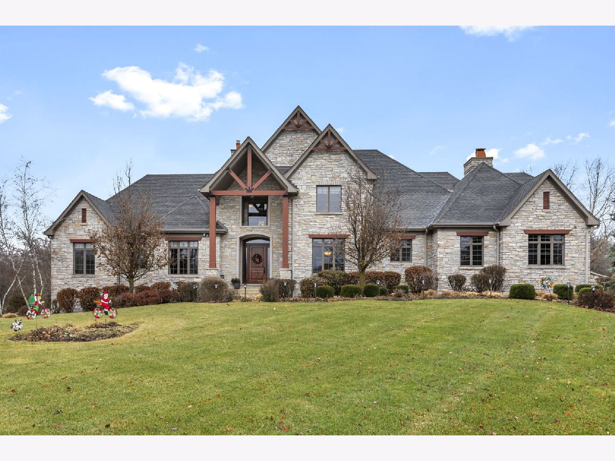 Homes Sold Enclave Of Heritage Estates Lake Barrington Illinois, 27801 Hawks Nest