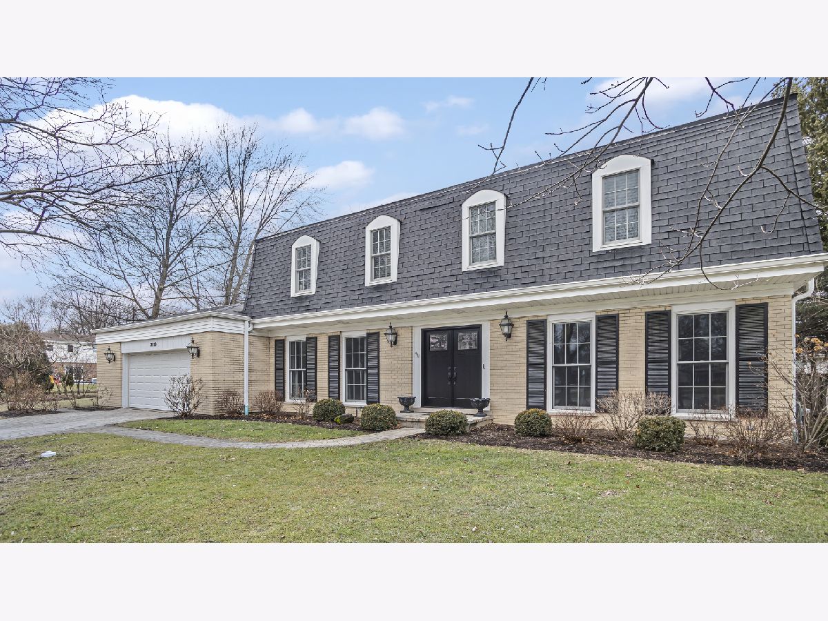 Homes Sold White Plains Northbrook Illinois, 2520 Partridge