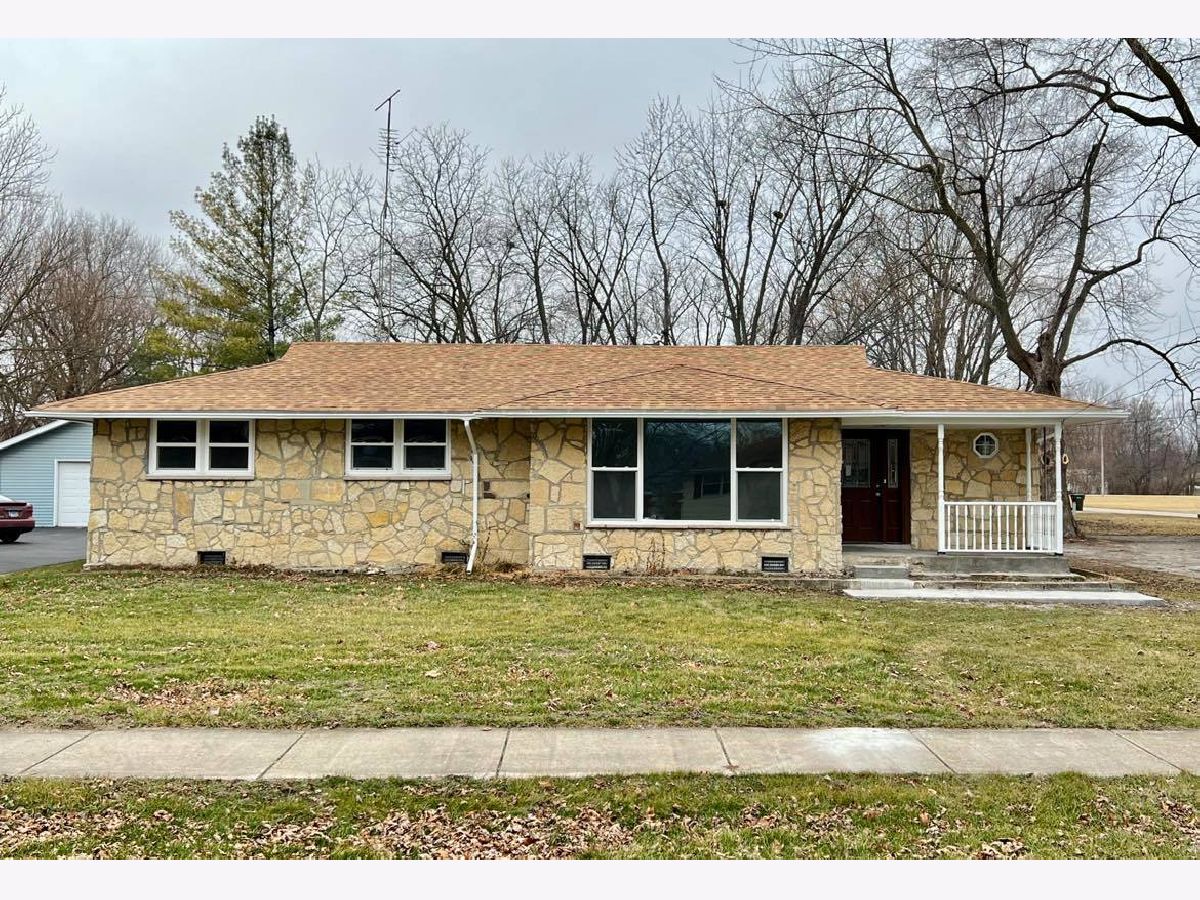  Rented Braidwood Illinois, 388 School