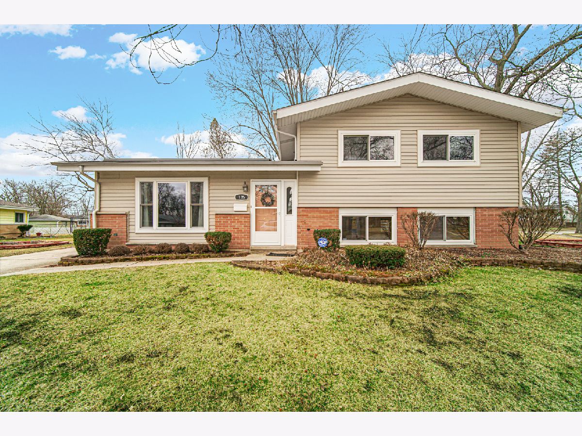 Homes Sold East Lincolnwood Park Forest Illinois, 135 Larue