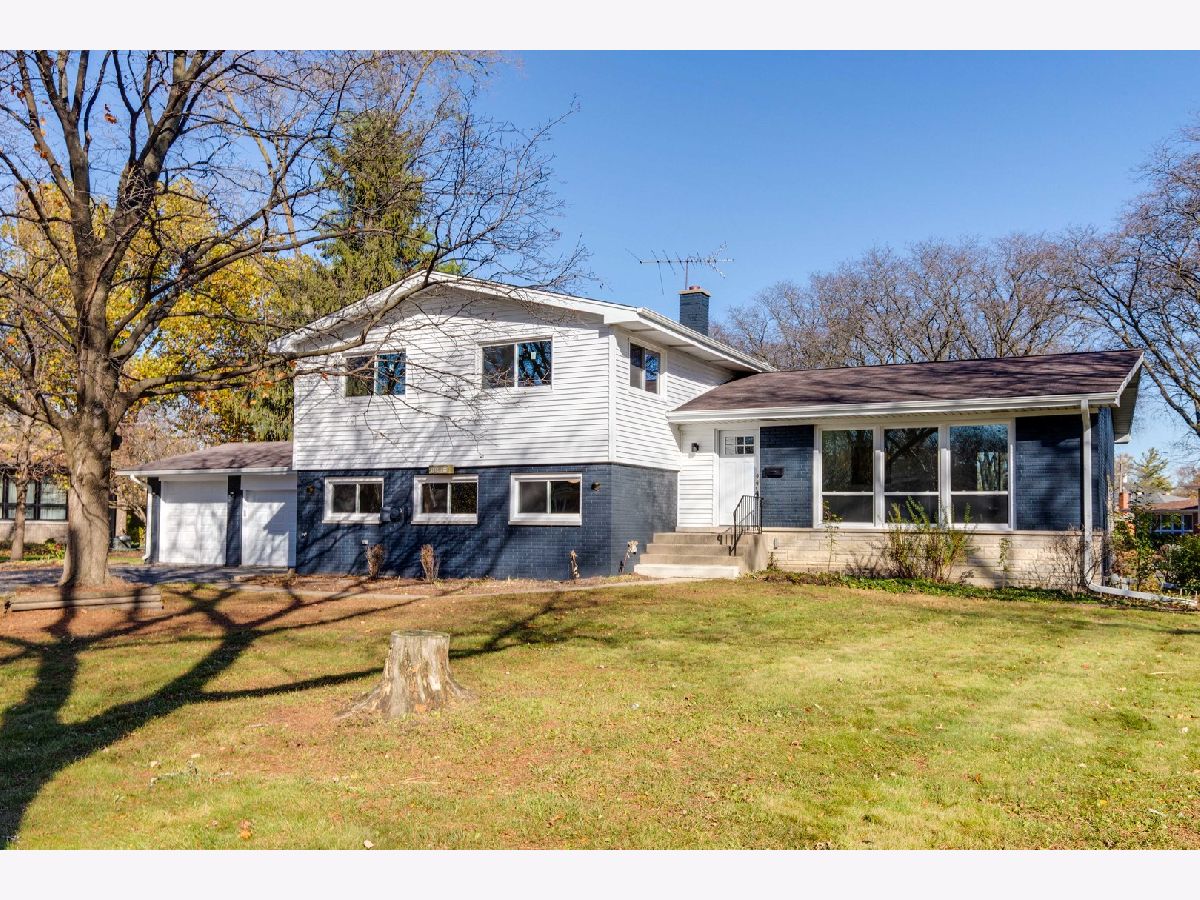 Homes Sold Country Club Terrace Mount Prospect Illinois, 900 Emerson