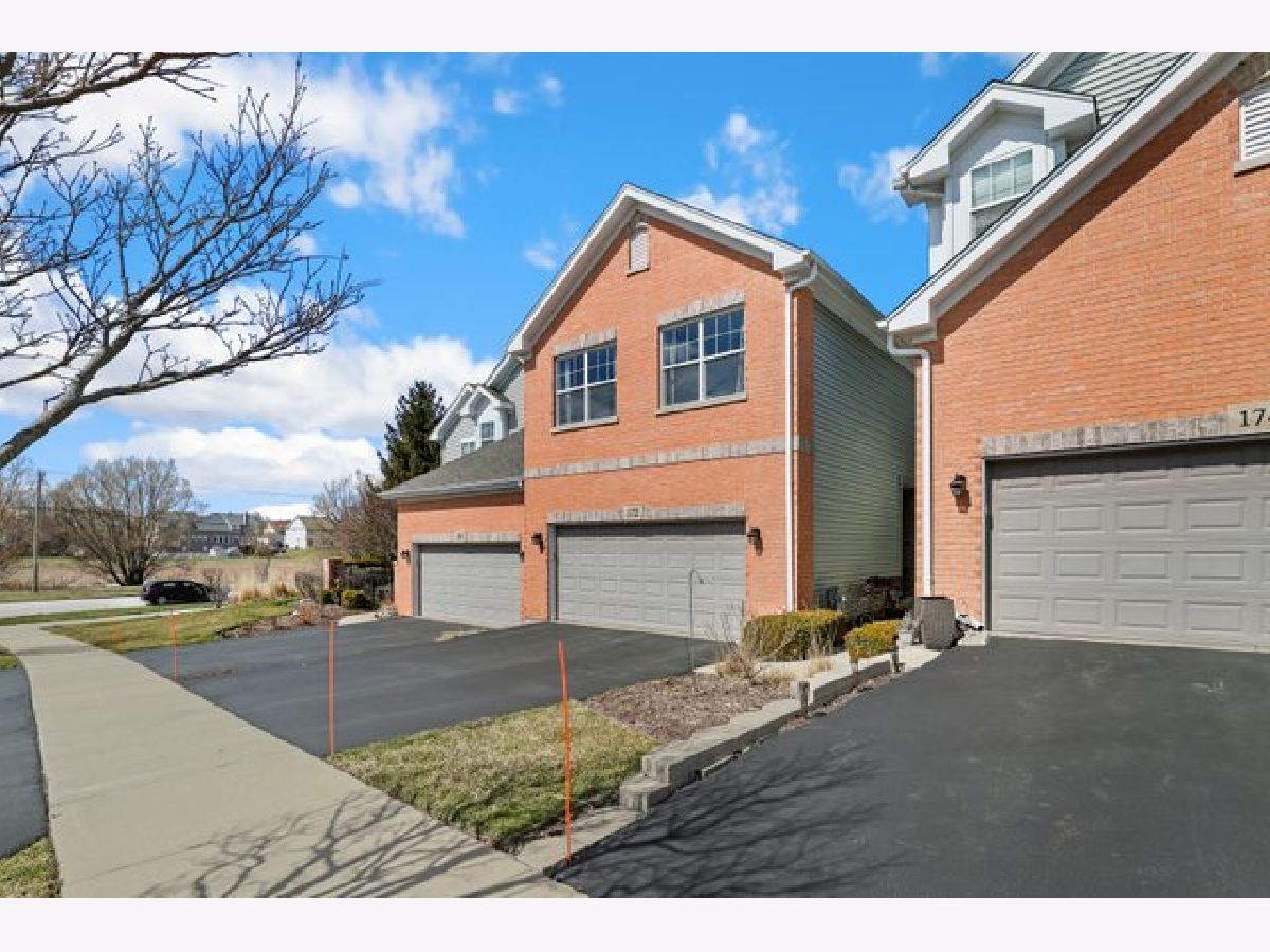 Townhomes Sold The Villas In Hawk Hollow Bartlett Illinois, 172 Partridge
