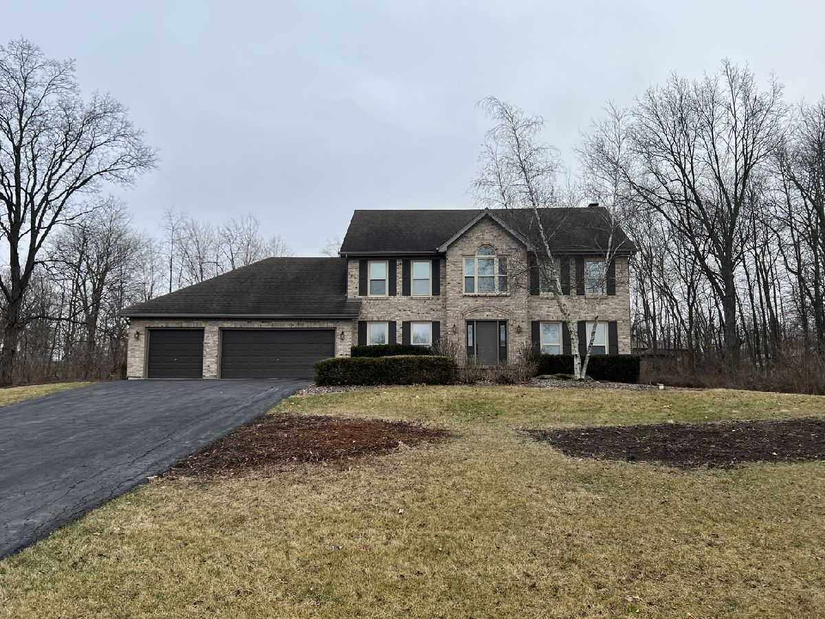 Homes Sold Na-au-say Woods Oswego Illinois, 16 Chippewa