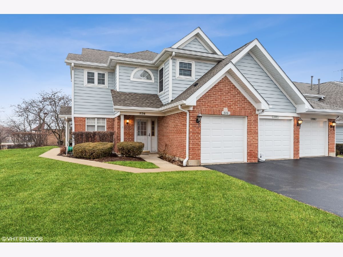 Townhomes & Condos Rented Heatherwood North Schaumburg Illinois, 326 Sheffield