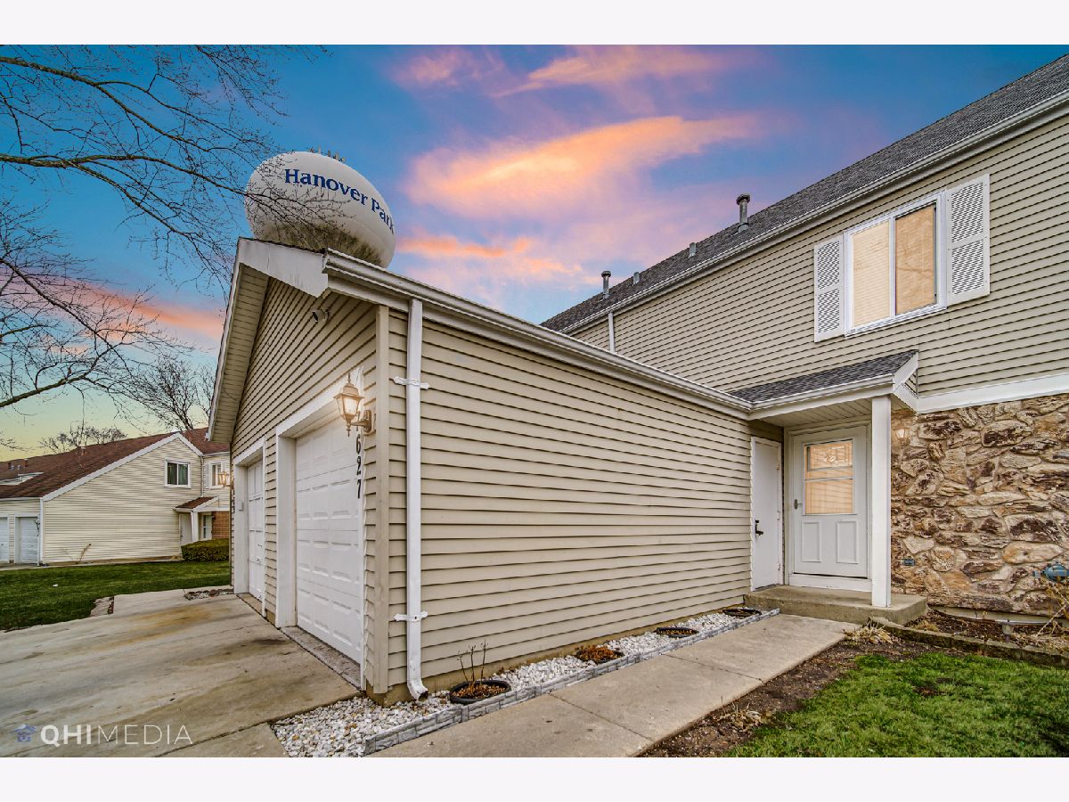 Townhomes Sold Liberty Square Hanover Park Illinois, 7627 Weymouth