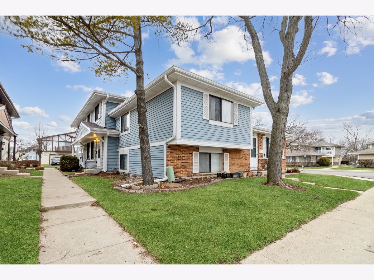 Townhomes & Condos Sold The Glens Hanover Park Illinois, 1362 Sutter