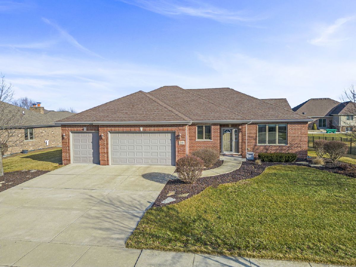 Homes Sold Taylor Glen New Lenox Illinois, 2844 Taylor Glen
