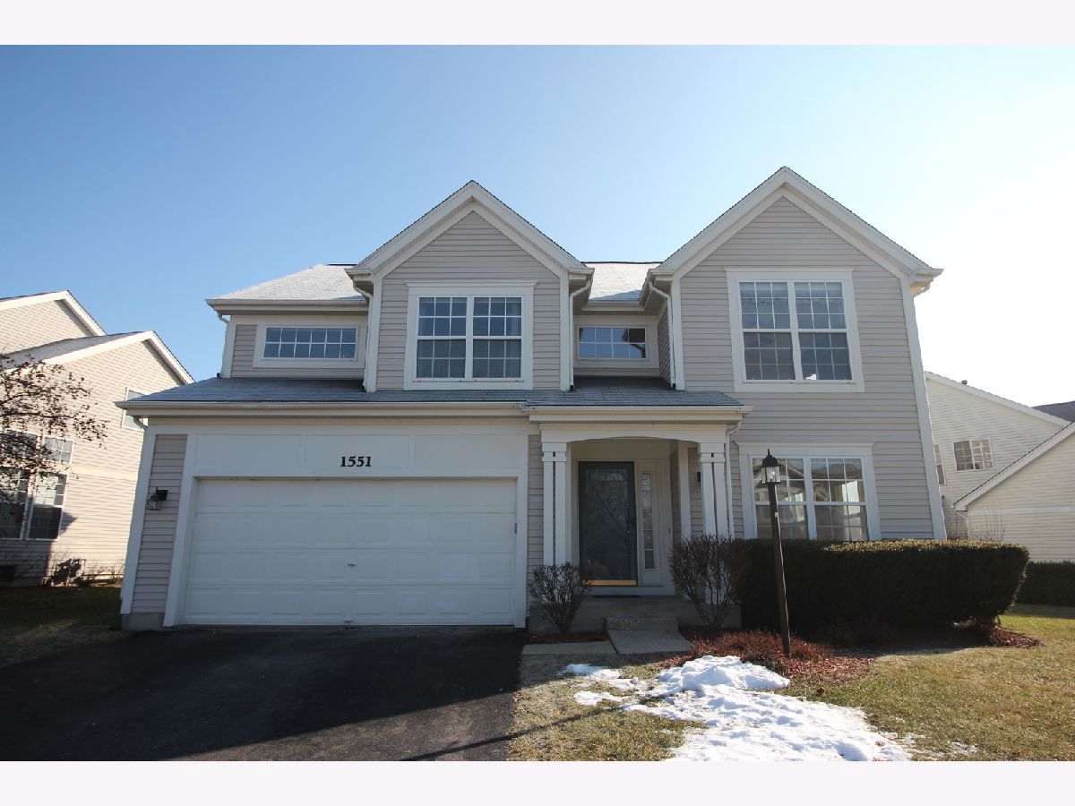 Homes Rented Concord Oaks Gurnee Illinois, 1551 Woodbury