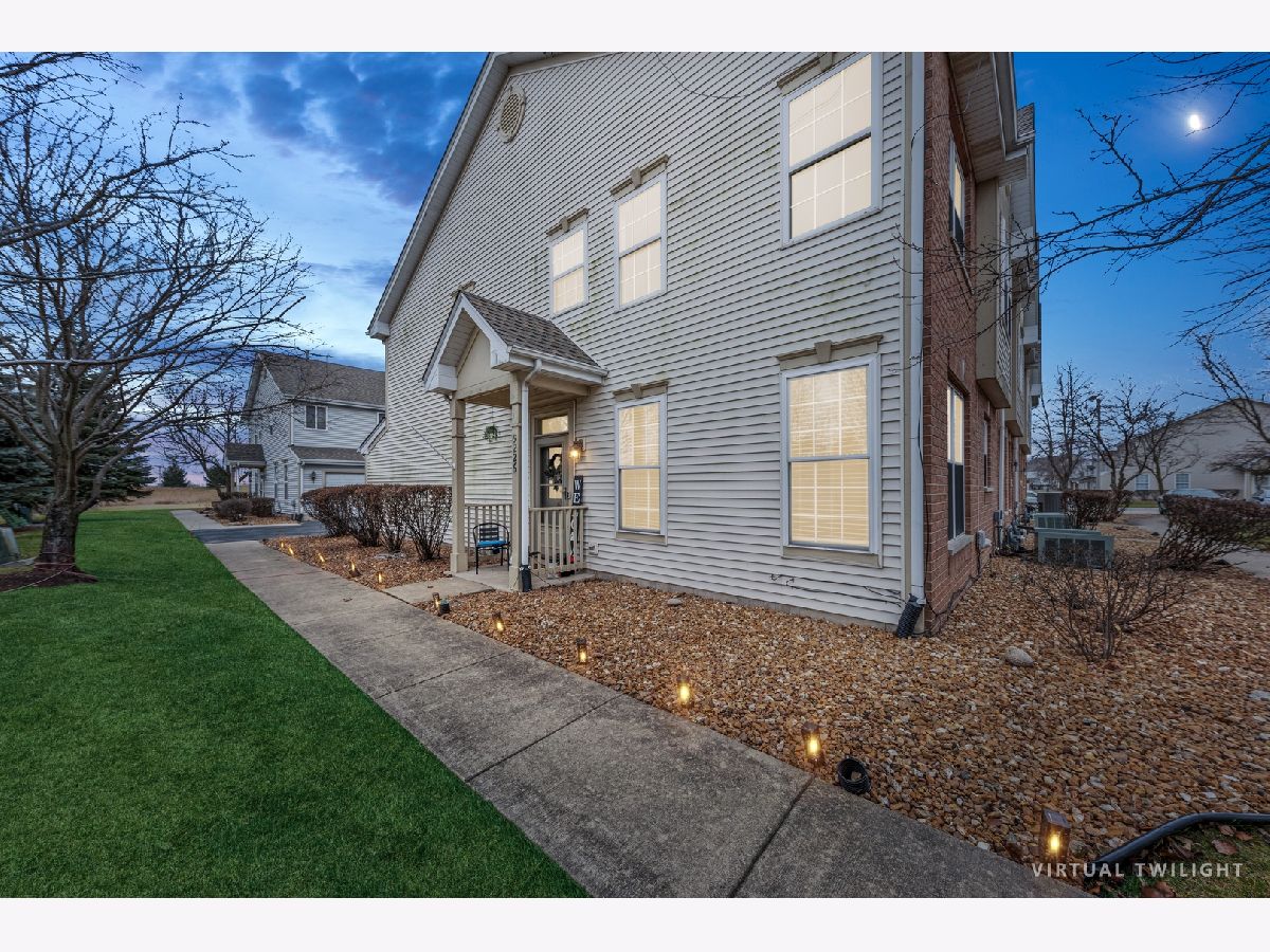 Townhomes Sold Burnside Station Mokena Illinois, 9226 Arquilla