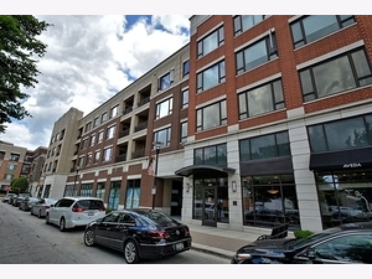 850 Village Center Drive, Burr Ridge, Illinois 60527 MLS 11704226