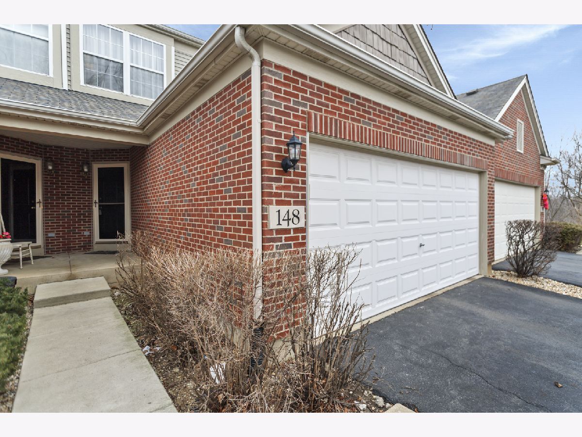 Townhomes Sold Neutrenton Place Elgin Illinois, 148 Neutrenton