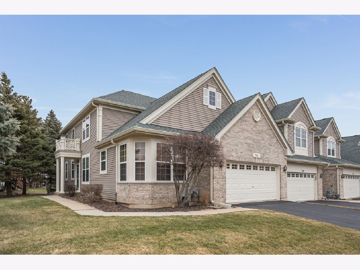 Townhomes Sold Timberline Bartlett Illinois, 511 Tamarack