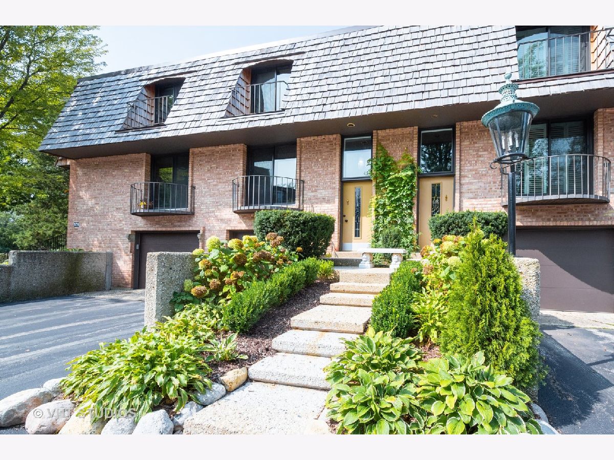 Condos & Townhomes Rented Arbors At Barrington Barrington Illinois, 568 Russell