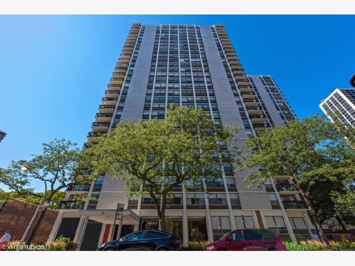 Condominiums Sold Bryant House Chicago Illinois, 1455 Sandburg