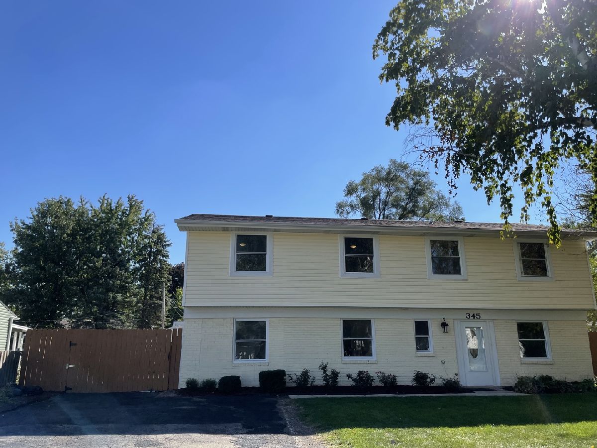 Homes Sold Colonial Village Bolingbrook Illinois, 345 Fleetwood