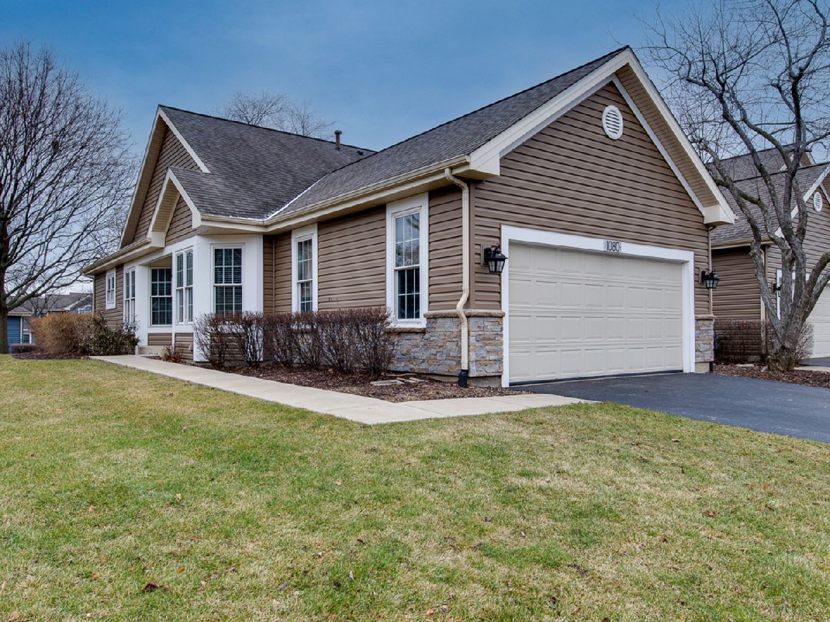 Townhomes & Condos Rented Bennington On The Lake Carol Stream Illinois, 1080 Rockport