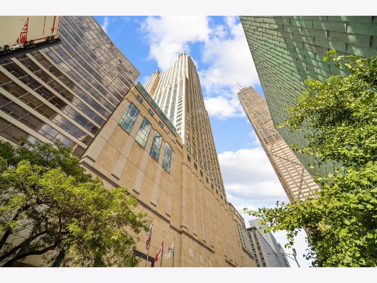 Condominiums Sold Bloomingdales Chicago Illinois, 132 Delaware