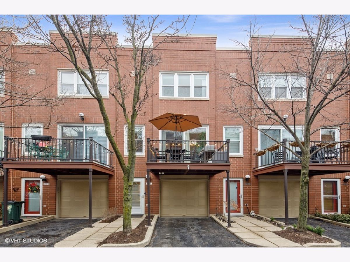 Townhomes Sold Terra Cotta Village Chicago Illinois, 1781 Altgeld