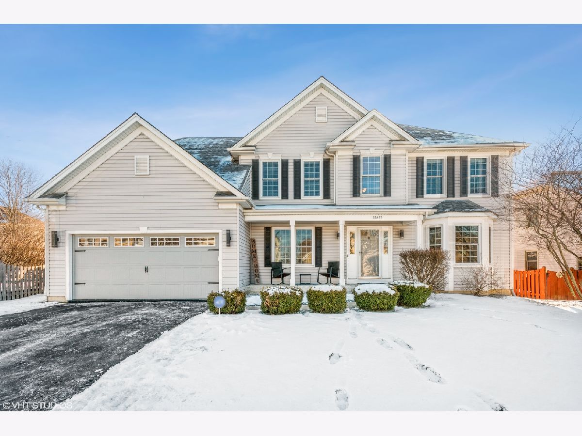 Townhomes & Homes Sold Arbor Creek Plainfield Illinois, 16847 Arbor Creek