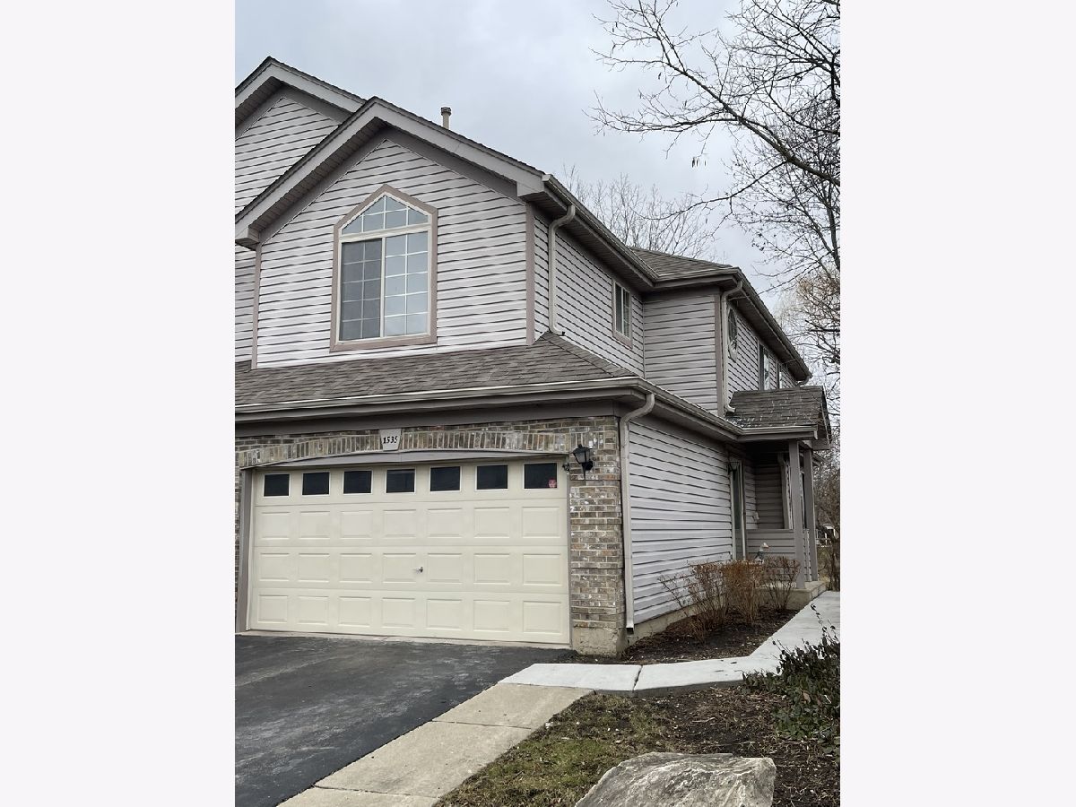 Townhomes Sold Wellington Park Palatine Illinois, 1535 Saint Marks