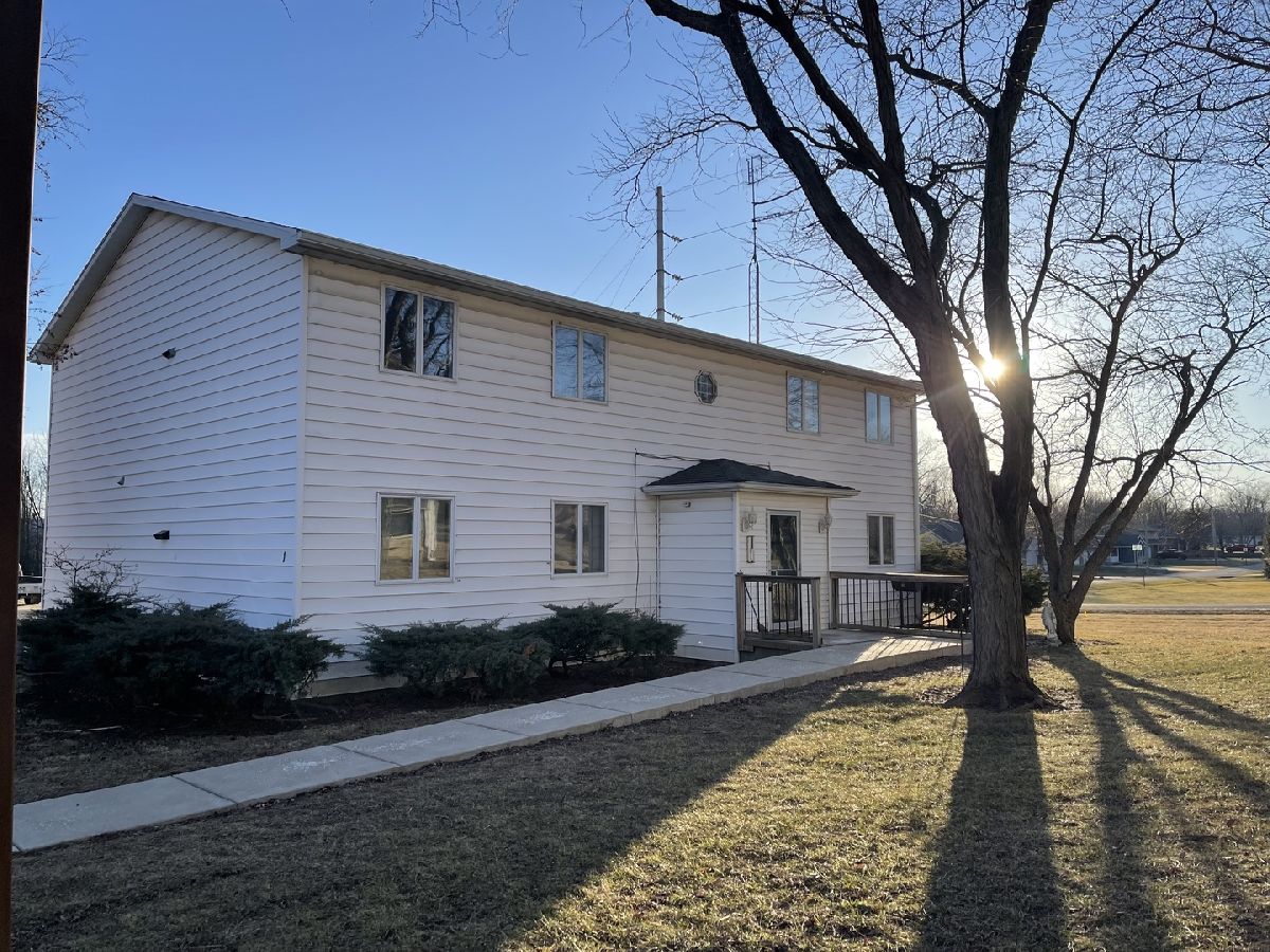  Rented Granville Illinois, 311 Hawthorne