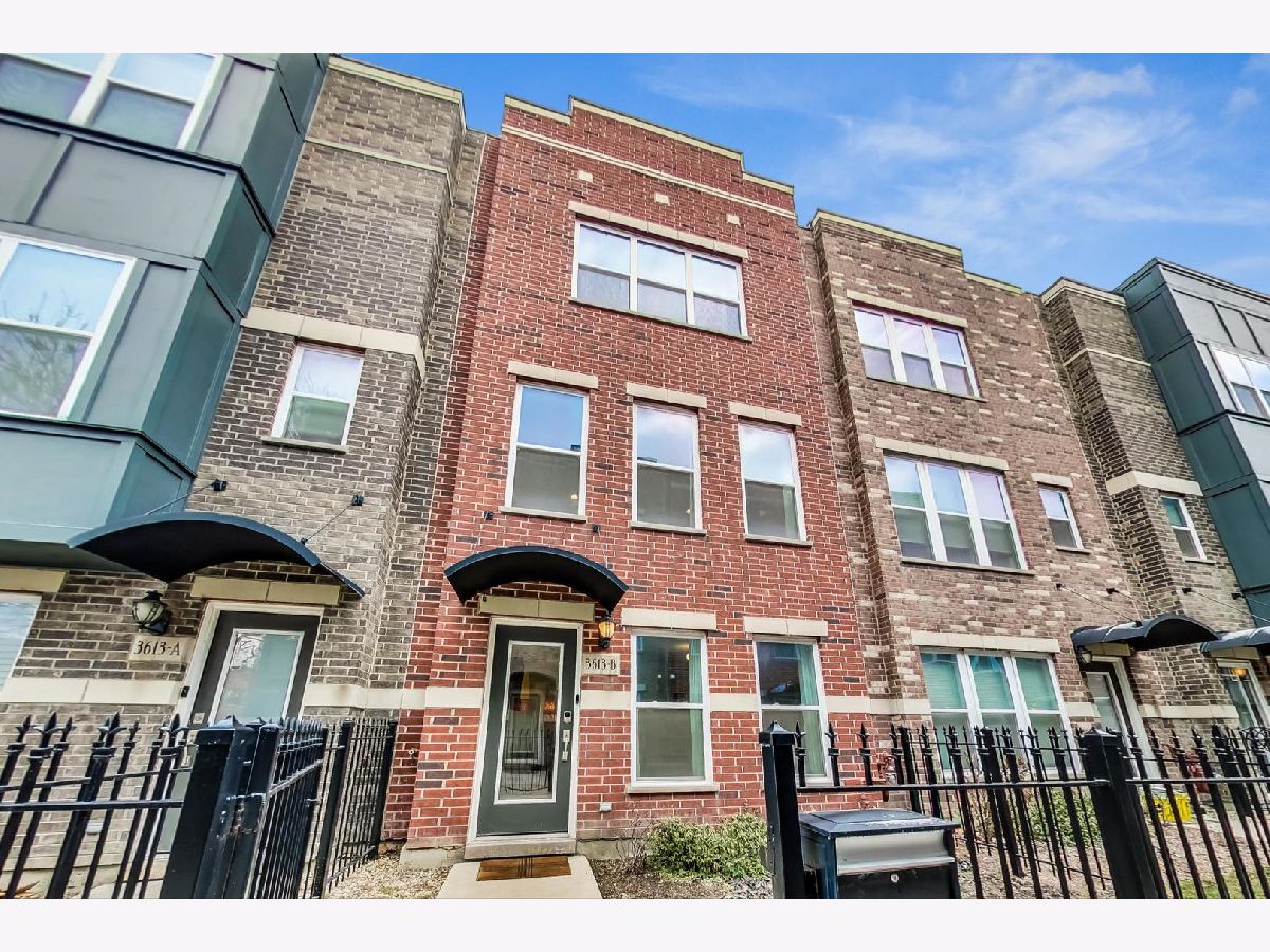 Townhomes Sold Lexington Square Chicago Illinois, 3613 Morgan