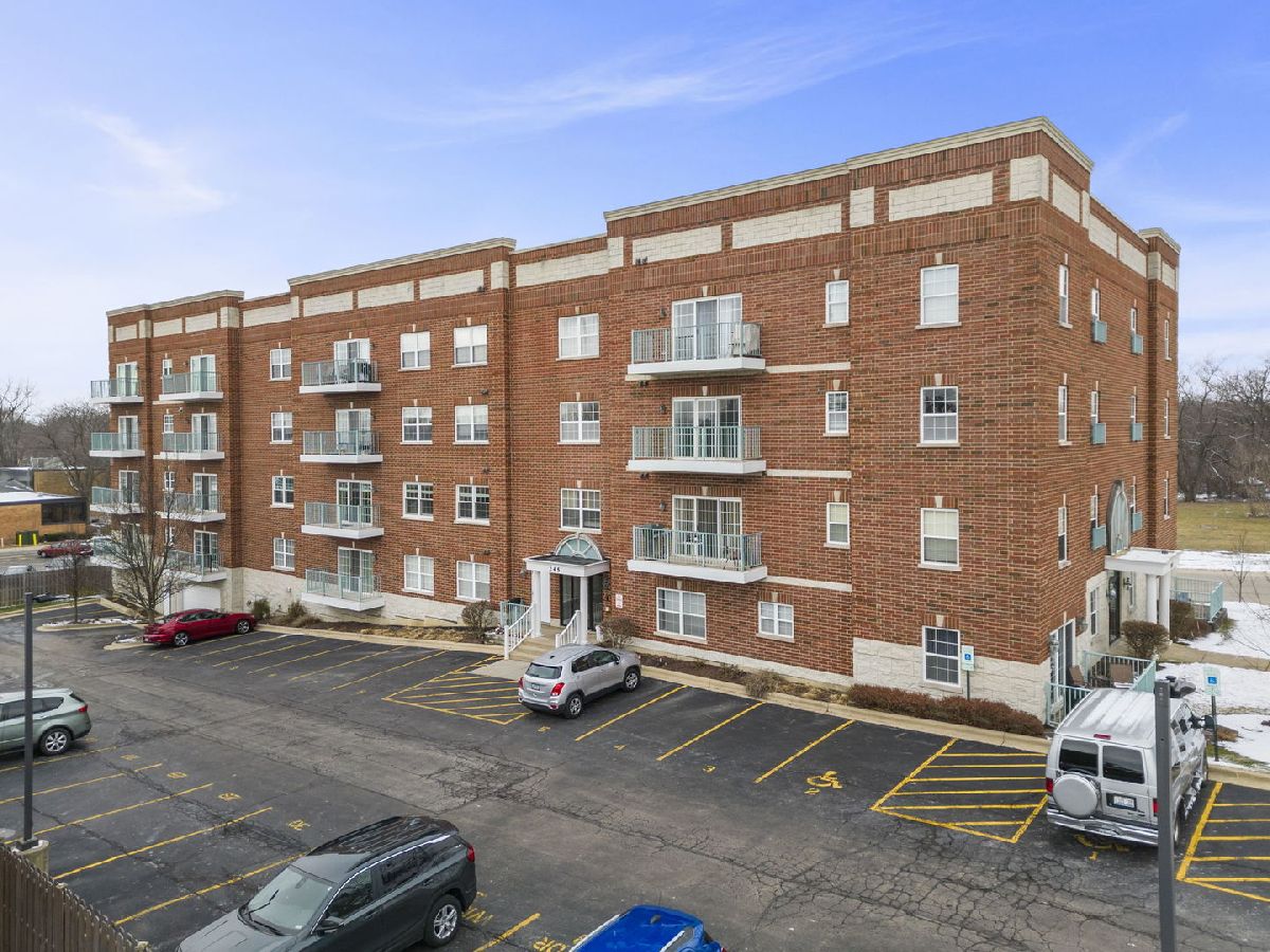 Condominiums Sold Washington Square Palatine Illinois, 245 Johnson